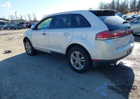 2010 Lincoln Mkx z USA, uszkodzony, nr VIN 2LMDJ8JC3ABJ17626